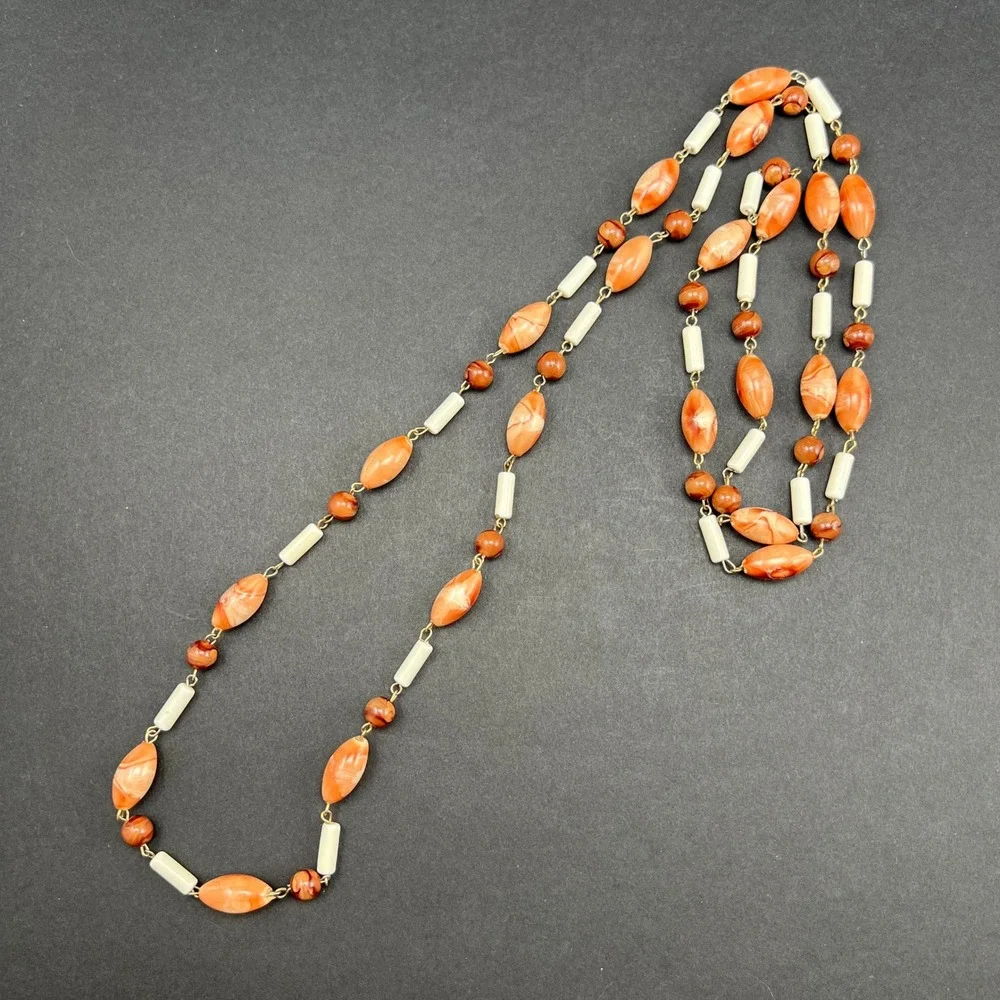Vintage Beaded Necklace Cream Brown Marbled Acrylic Retro Long 45